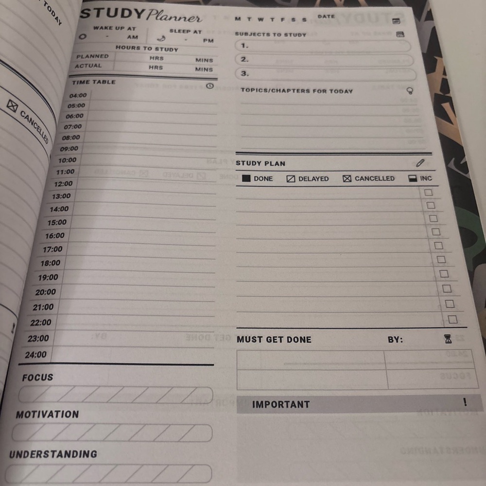 Floral study planner - Picture 2 of 3